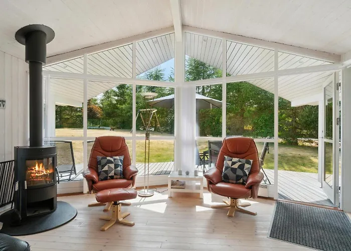 4 Bedroom Gorgeous In *